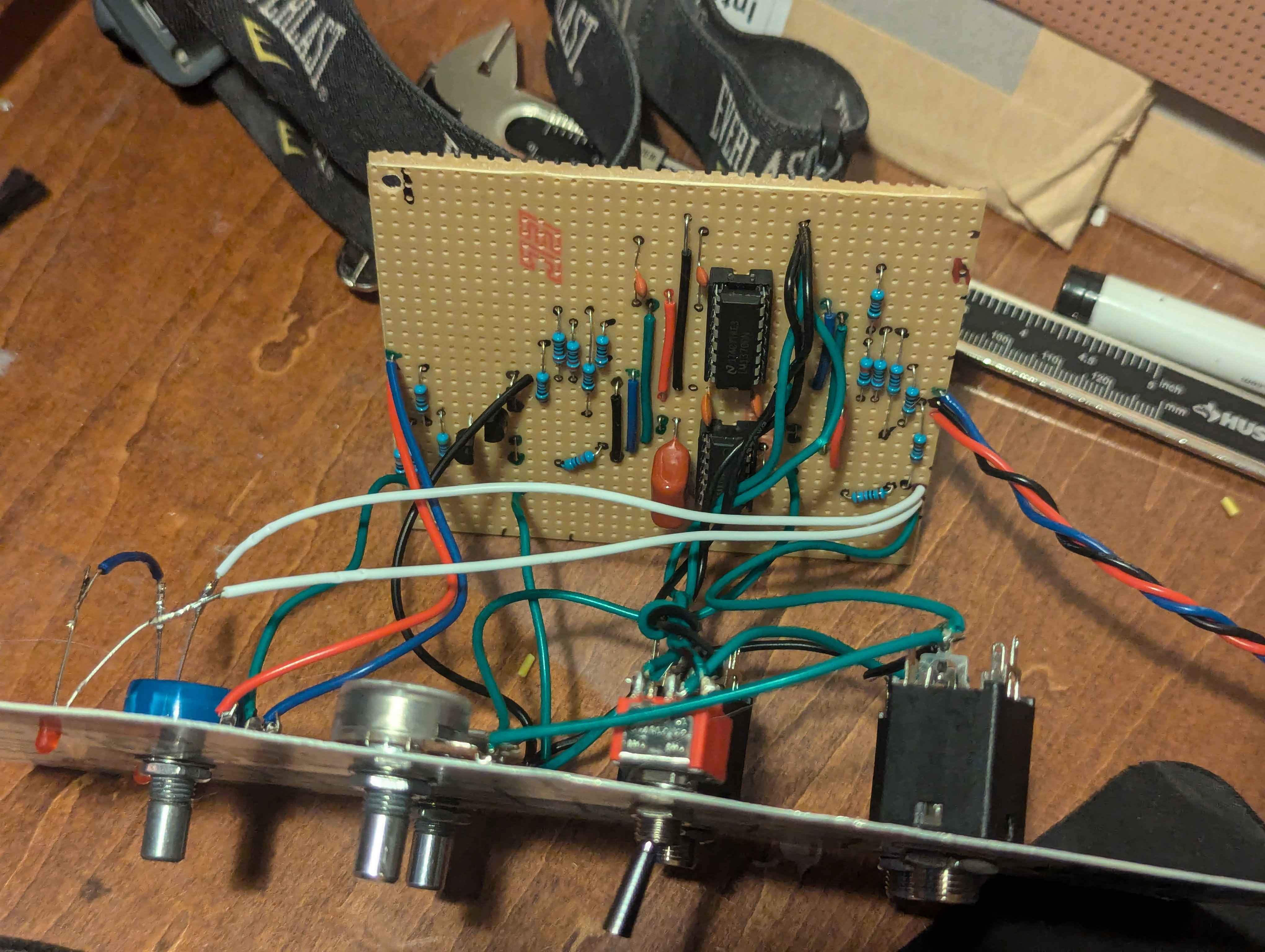 The back of the Filter module, a strip board with components and wires galore.